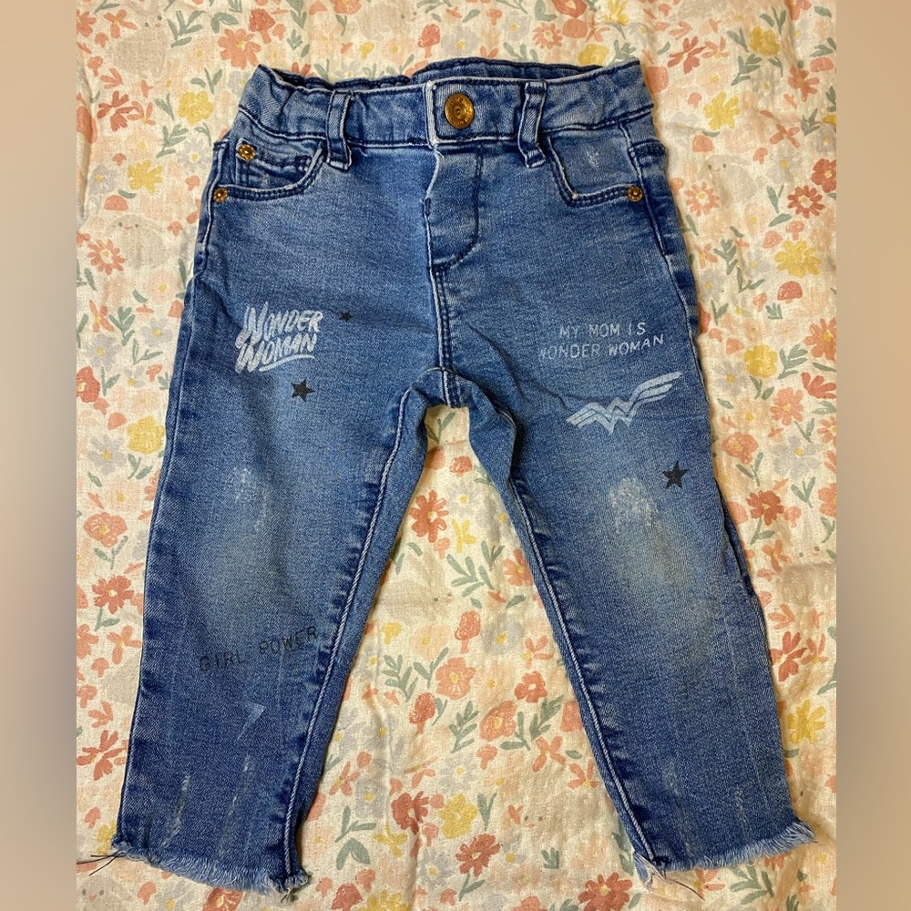 Zara Girls Jeans- my mom is Wonder-woman